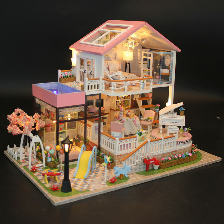 Hoomeda 13846 Susse Worter Diy Haus Mit Mobel Musik Lichtabdeckung